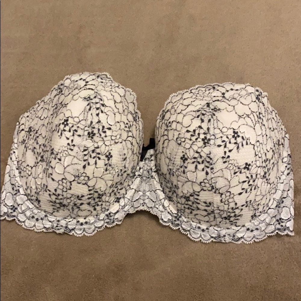 Victoria's Secret White Lace Strapless Bra with Black Floral Overlay